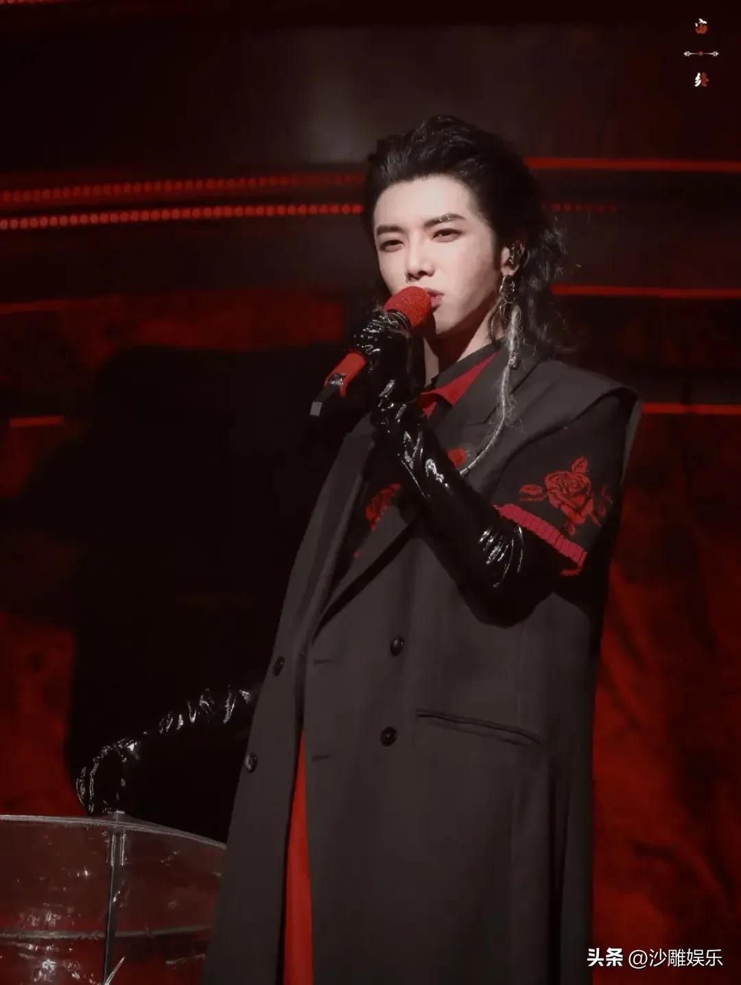 华晨宇，硬气硬刚！

3月30日，一向专注于音乐、鲜少理会外界纷扰的华晨宇，突然