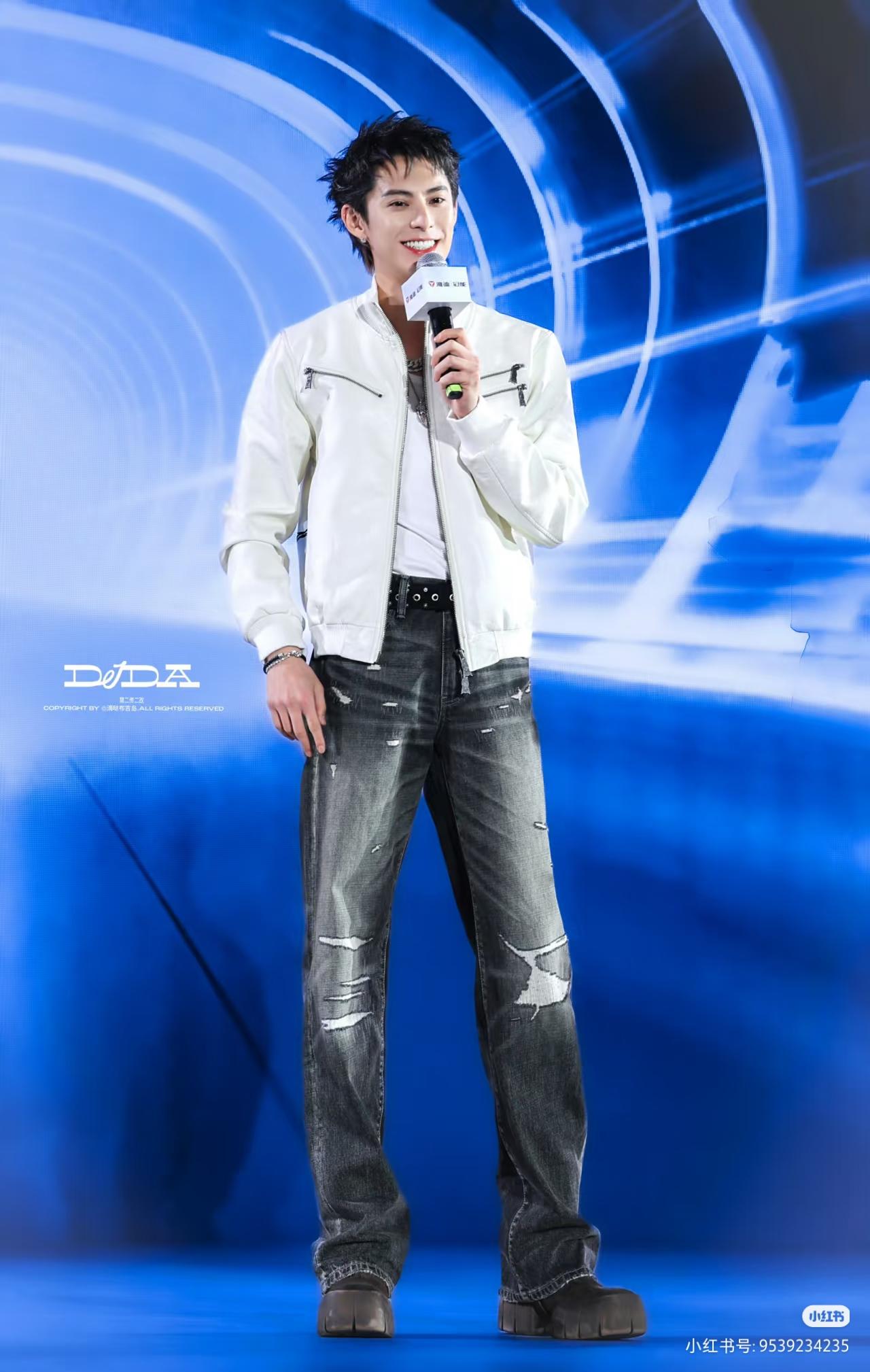 非正常人类的身材比例！