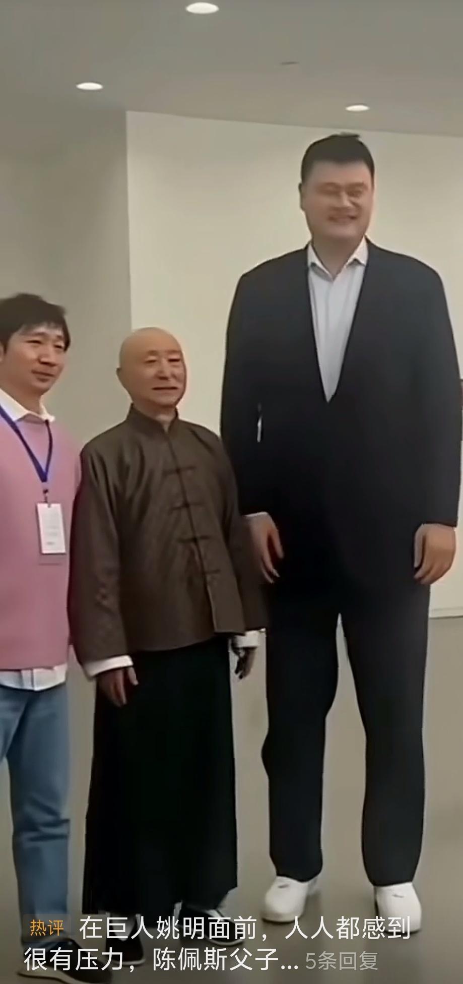 人比人气死人？错。
不可比的就不应比，陈佩斯是影视界，特别是语言类小品节目的巨星