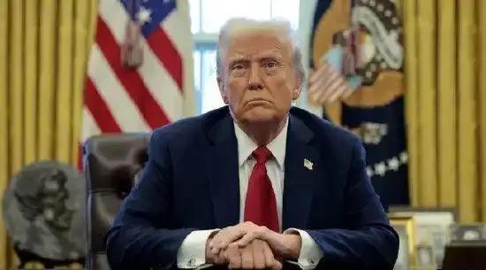 自由、民主、平等、人权是美国标榜的普适价值，也是中国公知沉迷的精神鸦片。
当多党