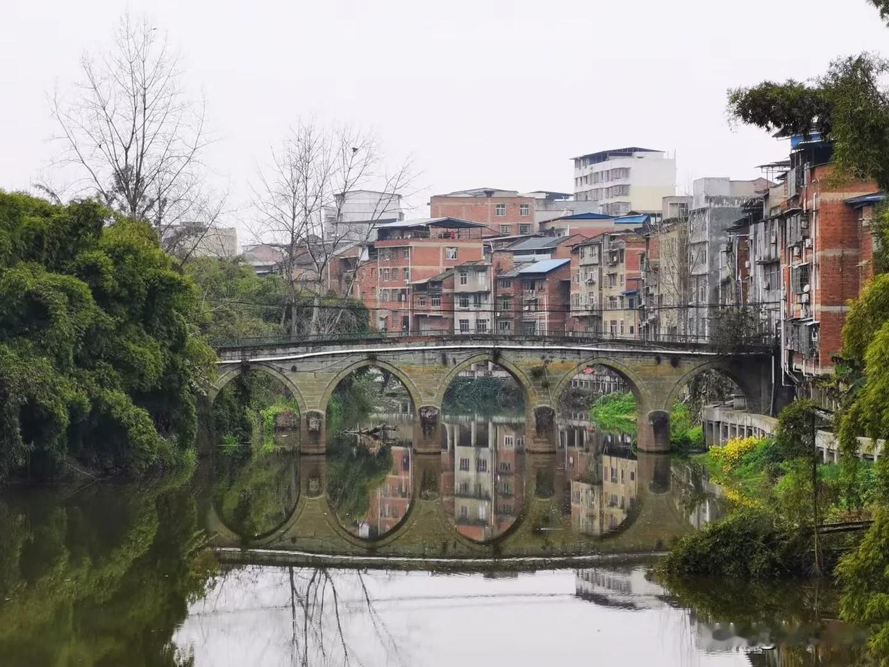 上周五寻迹旭水河，从望佳复兴堰沿旭水河至董家堰完成后，基本将旭水河荣县城至凤凰桥