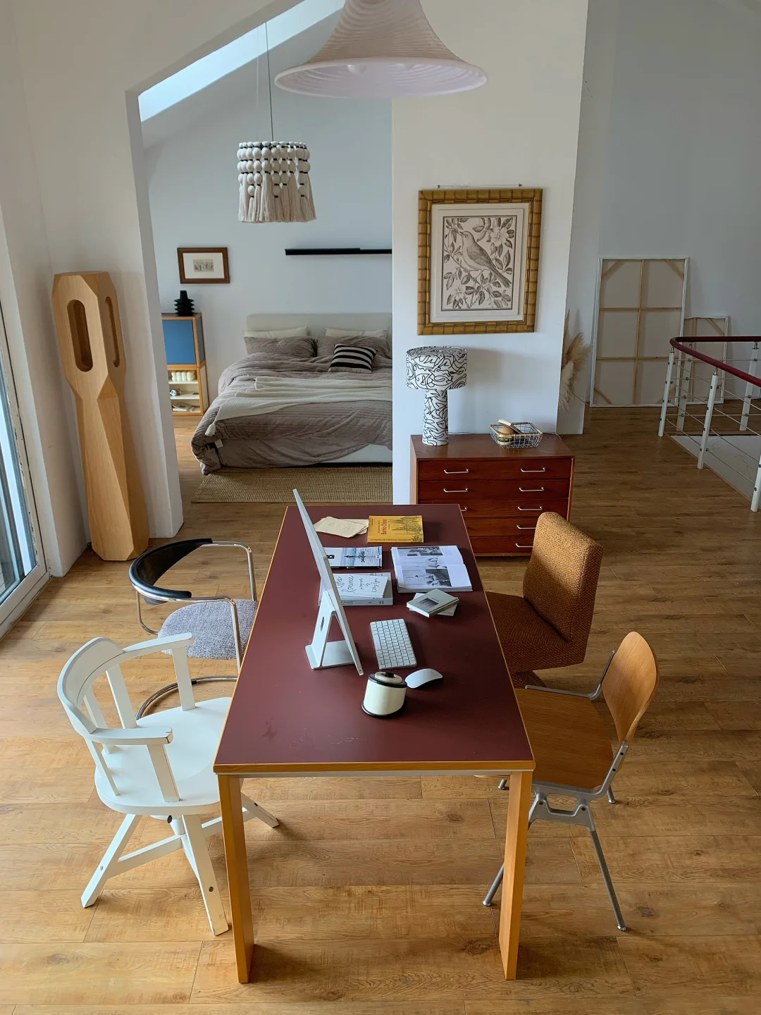 在上海，我住进了一套像是国外公寓的房子