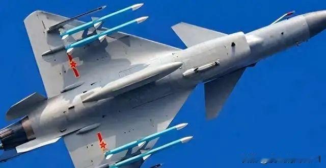 的导弹携带量并非固定值，它取决于具体型号（A/B 型还是 C/CE 型）以及任务