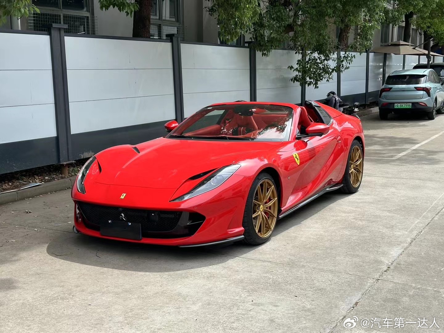 法拉利 812 GTS，整车内外龙膜G2保护膜，玻璃膜，颜色好好看。 ​​​