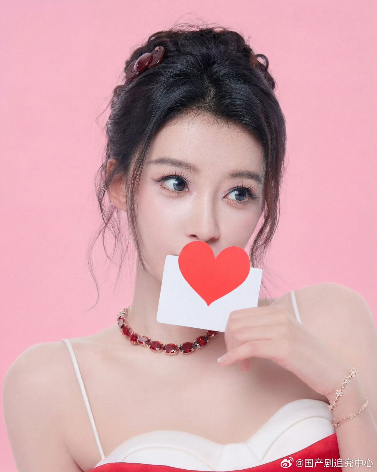 孙怡我看那玩意儿干啥啊为孙怡的通透人生疯狂点赞！摒弃多余内耗专注自己，说话利落行