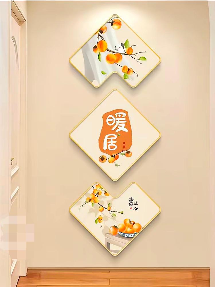 去年，我儿子有个同事，看中了我儿子的人品，便把自己妹妹介绍给了他。女孩子在银行工