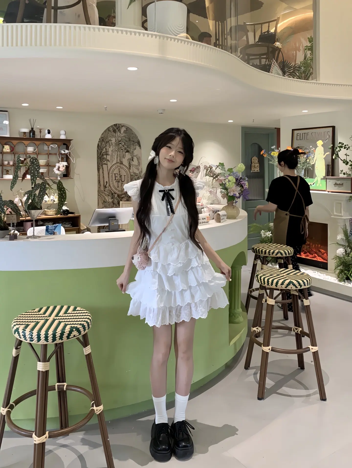 小蛋糕🥖ෆ🍶🥞✿˚ ༘