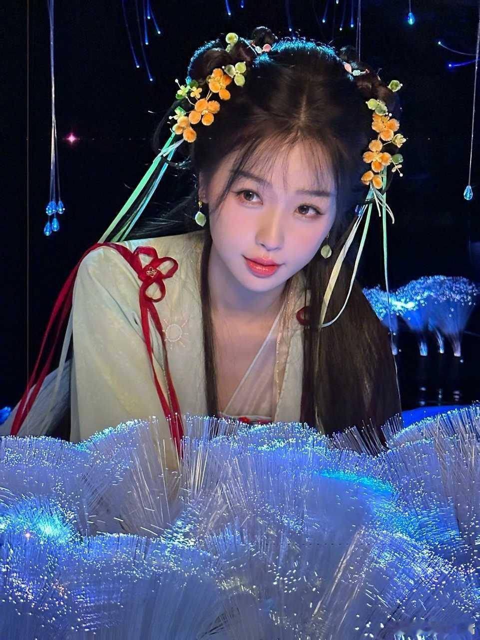 神仙肉 虞书欣🍉爱奇艺古装剧《神仙肉》领衔主演：虞书欣领衔主演：张开泰特别友情