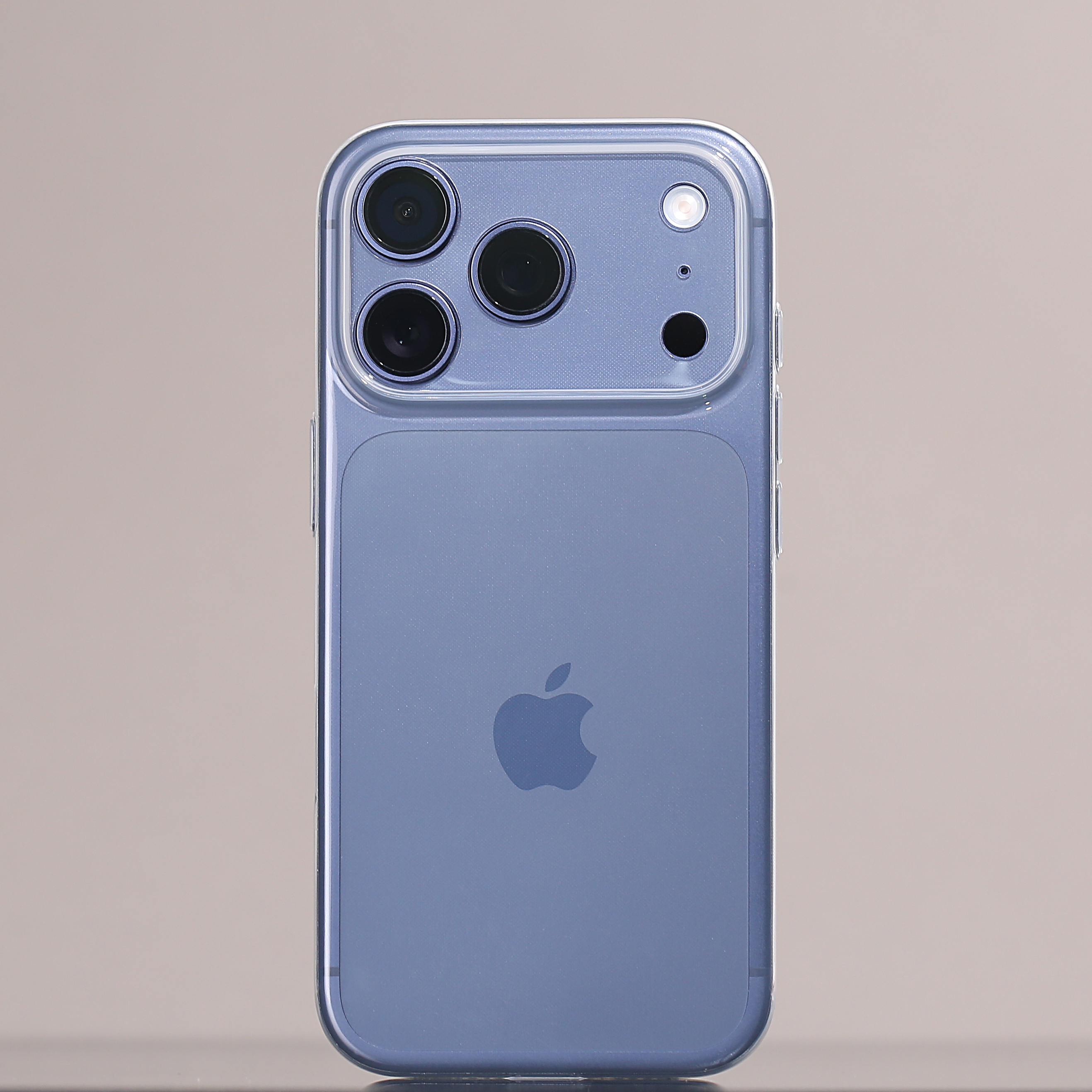 iPhone17ProMax/17Pro 超薄亮面晶透[点赞]高透高亮，搭配今年