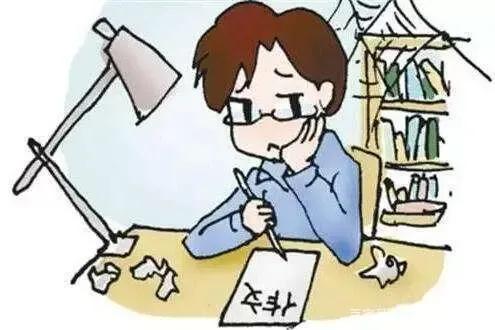 自媒体创作警示：“复刻爆款”是短视陷阱，原创才是长效通行证
 
在自媒体行业，微