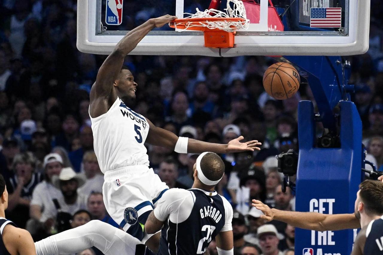 NBA预测继续

上一场雷霆上半场挖了坑，下半场迅速把坑填上，比分拉开，更让人惊