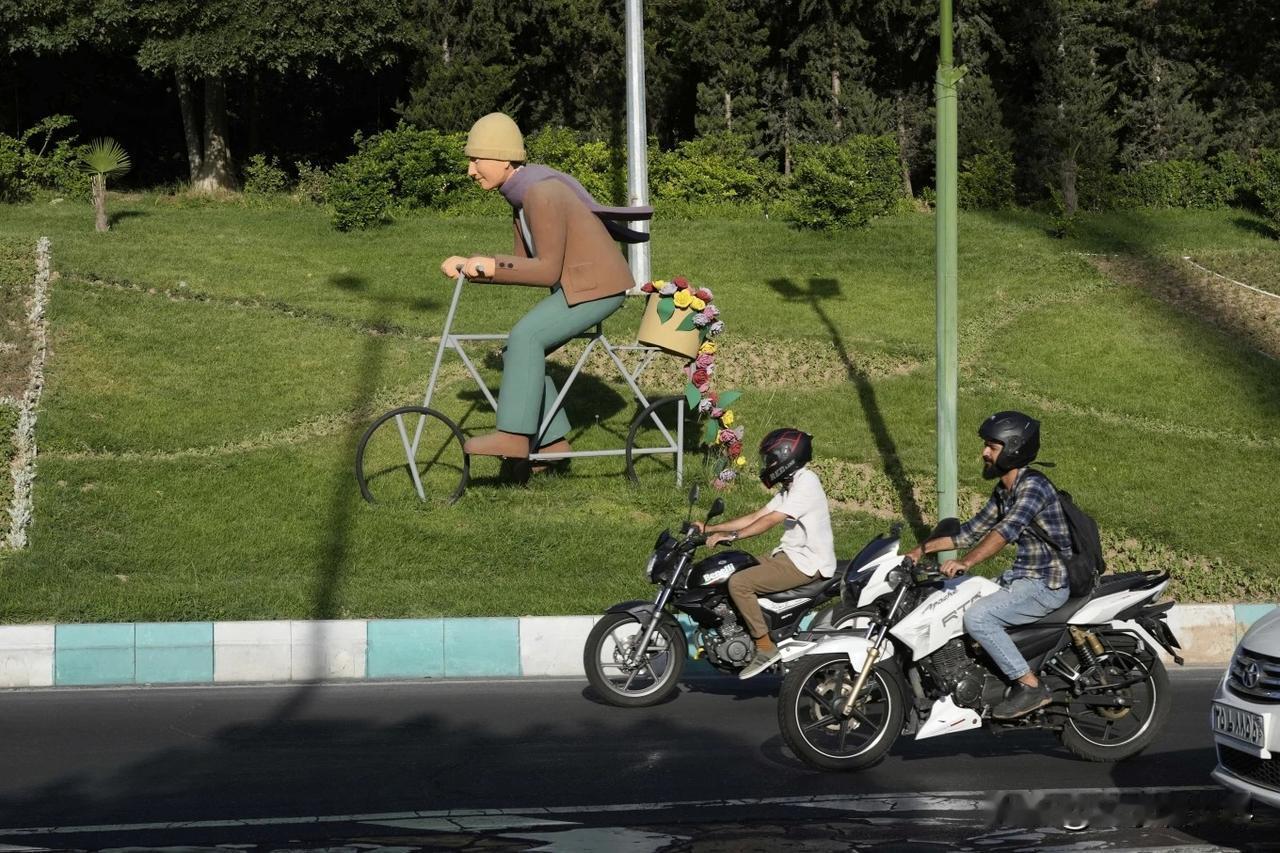 【最新消息：美国对与伊朗石油有关的公司实施制裁】
华盛顿时间2025年11月20