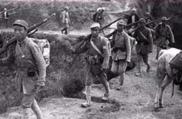 1939年春天，山东陵县大宗家村，一位大地主把多名八路军接到家中休养，刚安顿没多
