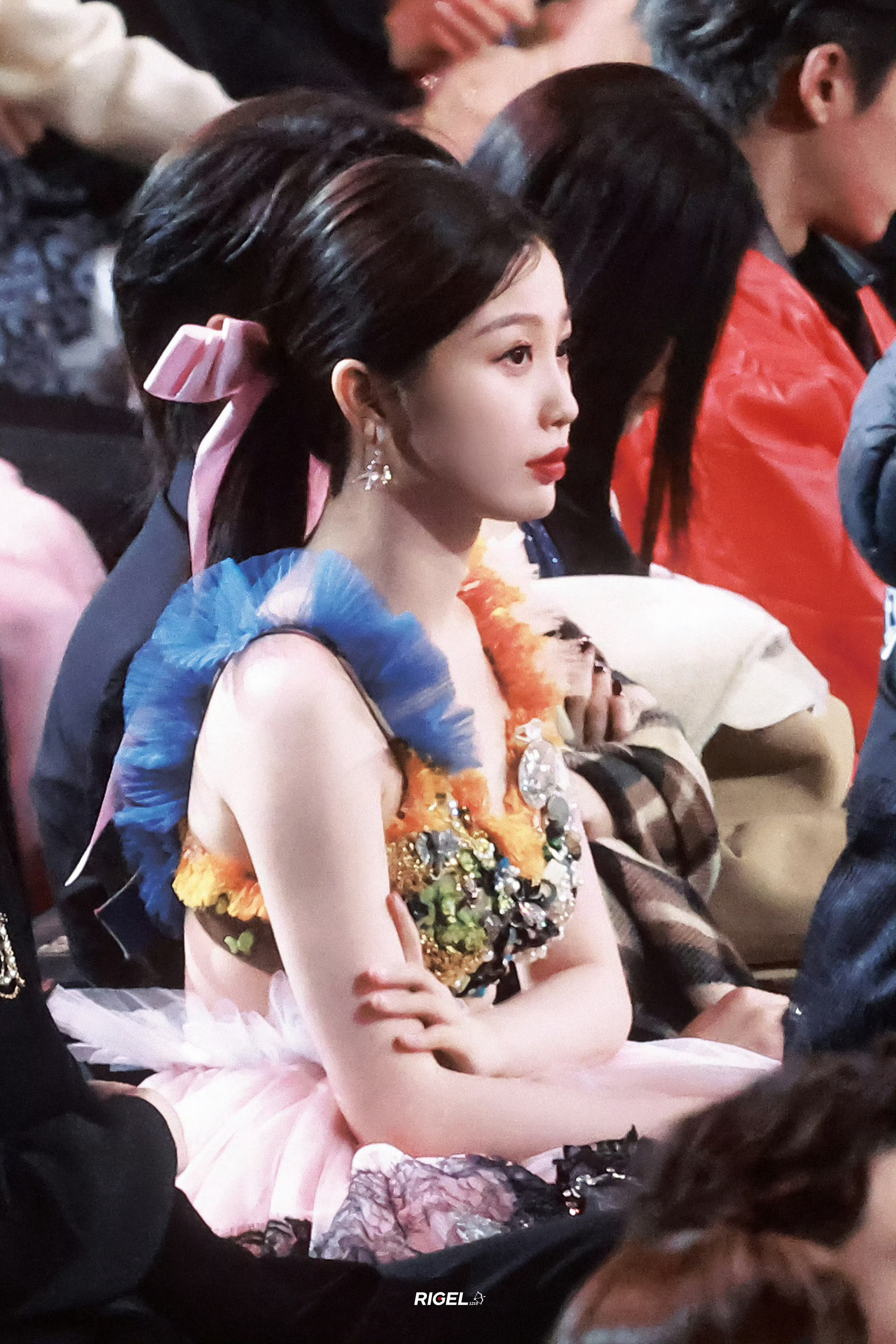 云初令  主母是小团子 温婉高雅 超级美的低马尾～