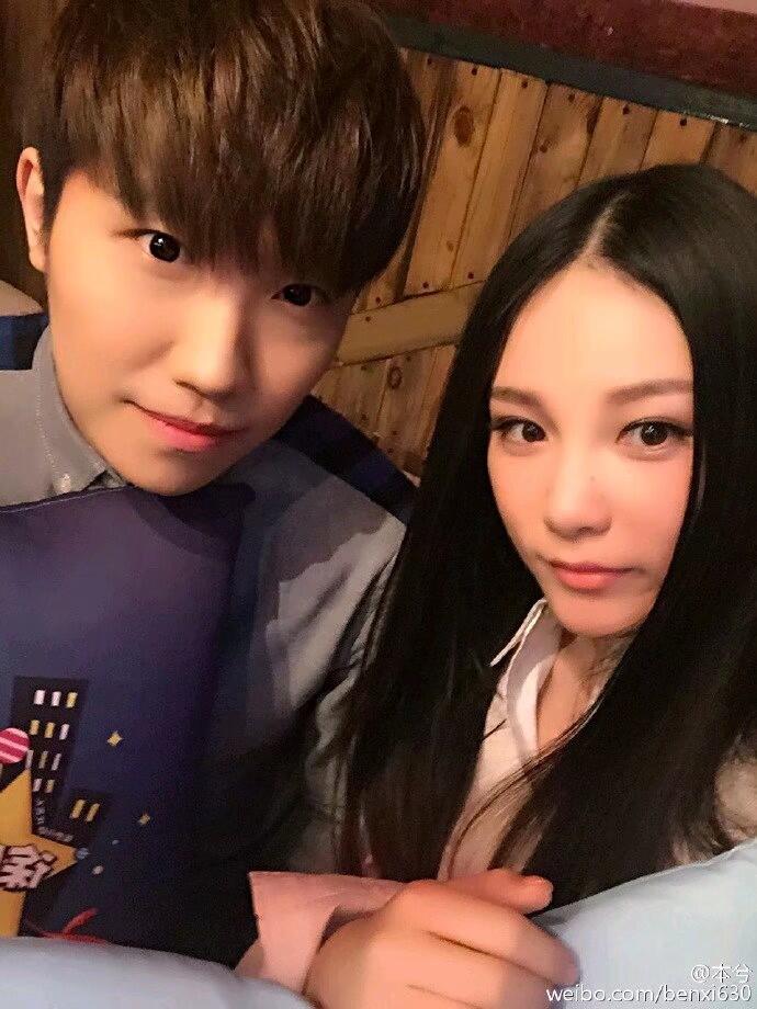 徐良在演唱会上念写给本兮的信徐良念写给本兮的信哭了 徐良演唱会念写给本兮的信，两