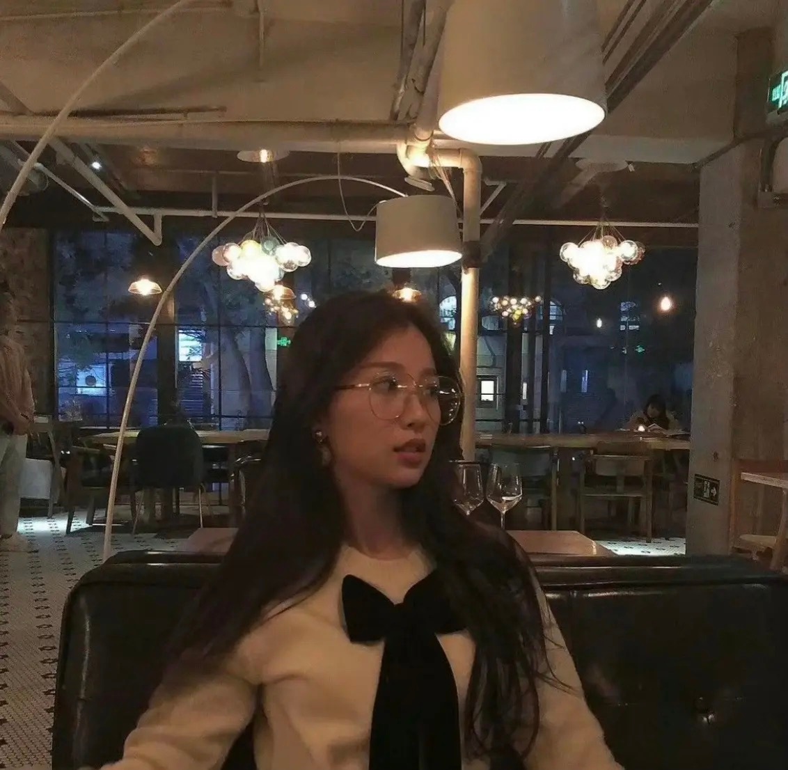 你怎么跟你妈妈讲话的？ 