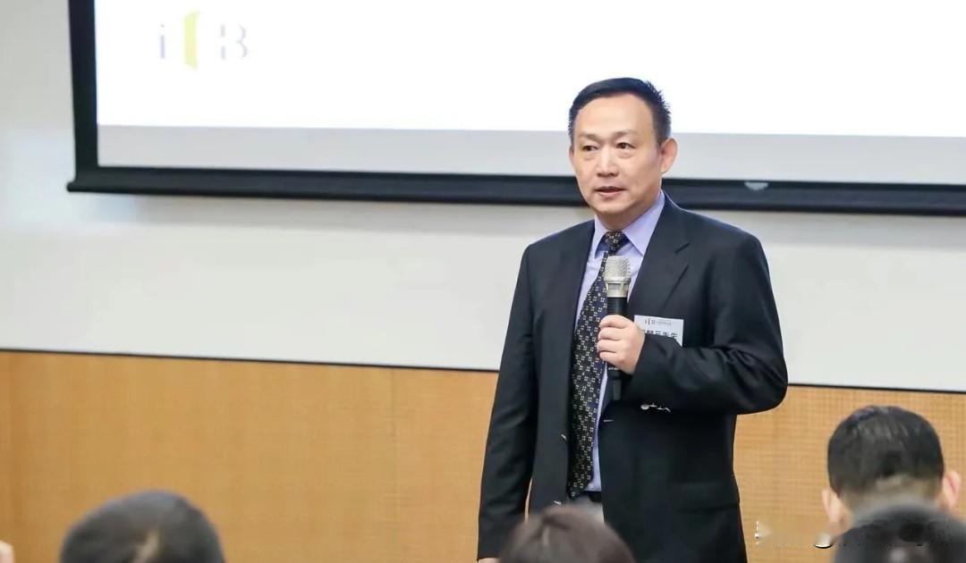水电网络要变私人盘中餐
 
一篇全英文论文主张将水电网络等全民刚需基础设施全面私