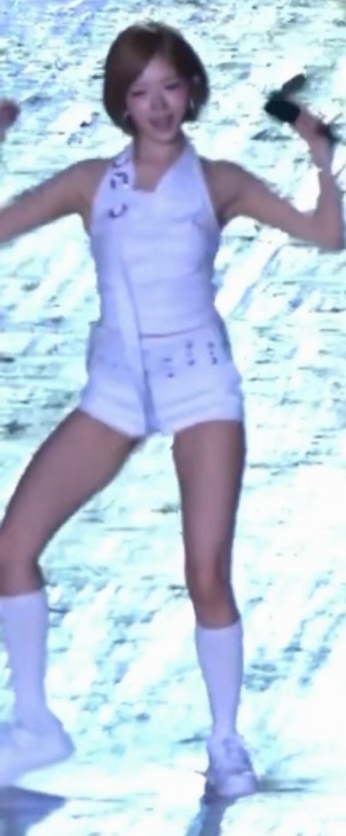 身材真心超完美….. 