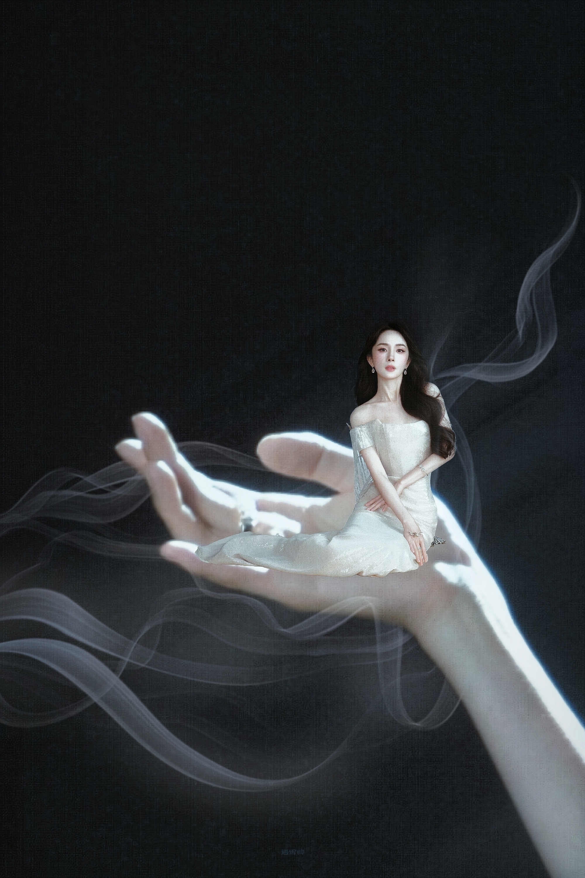 杨幂百花奖选的杨幂一动一静镜头 你脚底下有阴影那是因为你正面对着太阳  ————
