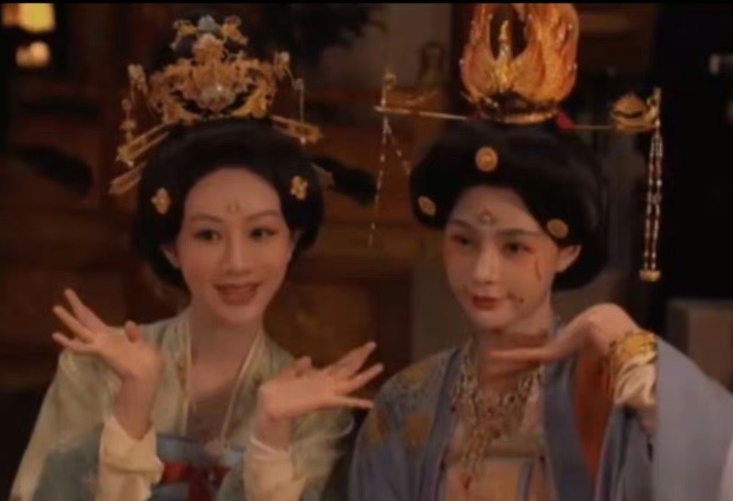 国色芳华是近年来妆造最还原的一个剧组了 ​​​