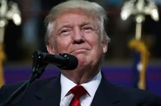 特朗普面对中国，有三个“不敢相信”。第一个不敢相信，是最基础的难以置信，那就是中