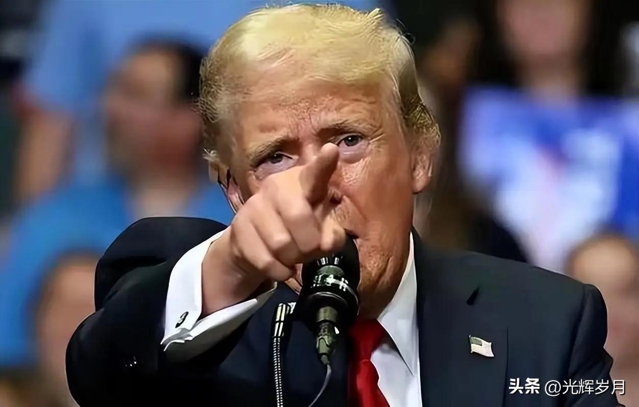 特朗普因为北约盟友拒派扫雷舰参与海峡护航，暴怒之下直接放话威胁将全面退出北约。