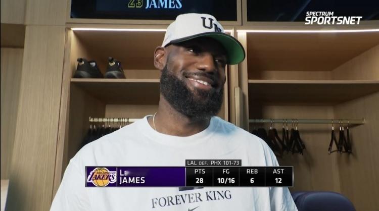 詹姆斯：最近三场我的个人数据听起来很酷 不过我宁愿是3胜0负 