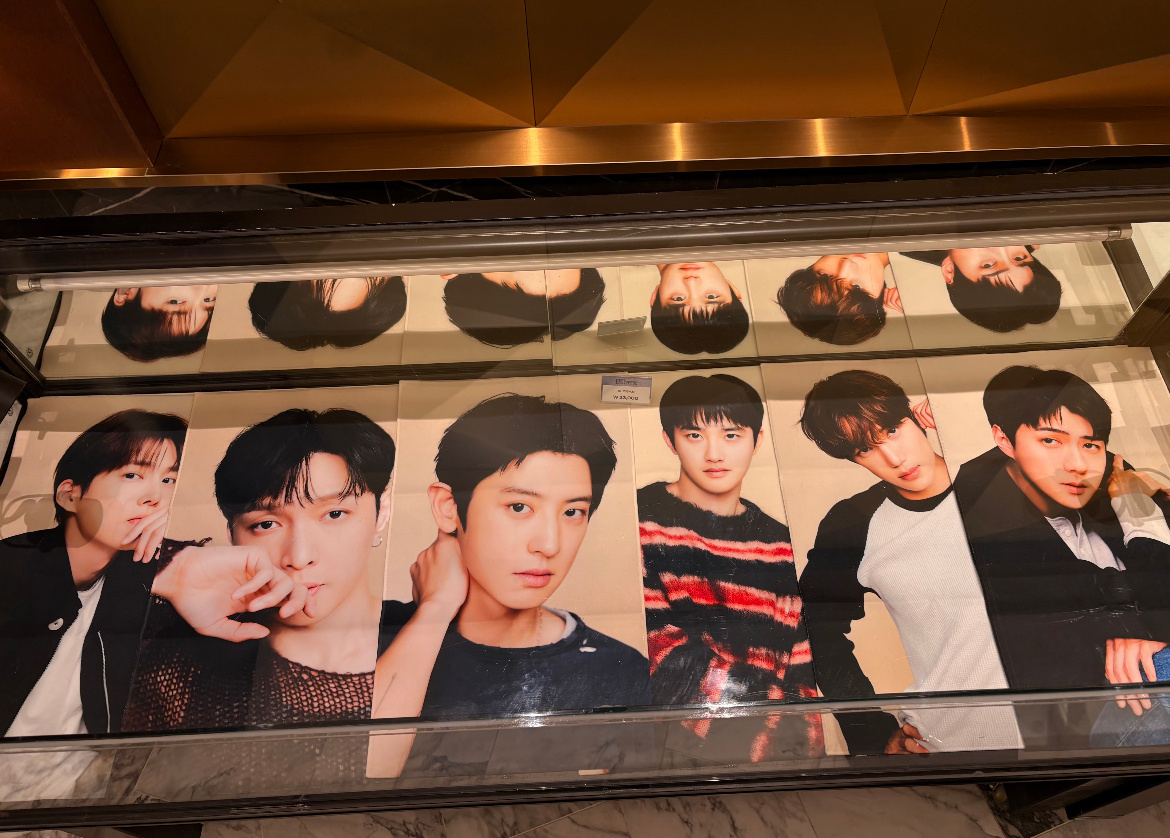 EXO'verse粉丝见面会场周实物图 