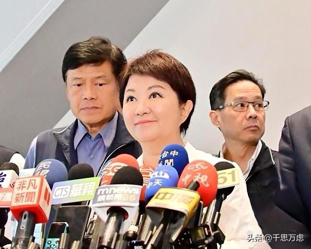 卢秀燕召开县市长反毒油会议，非绿县市全到，新北市长侯友宜依然没亲自参会。
据中评