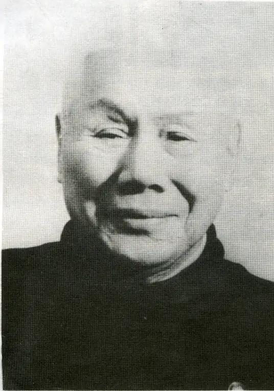 1934年，一国民党少将救下了九万红军战士，建国后，毛主席亲自下令，一定要找到这