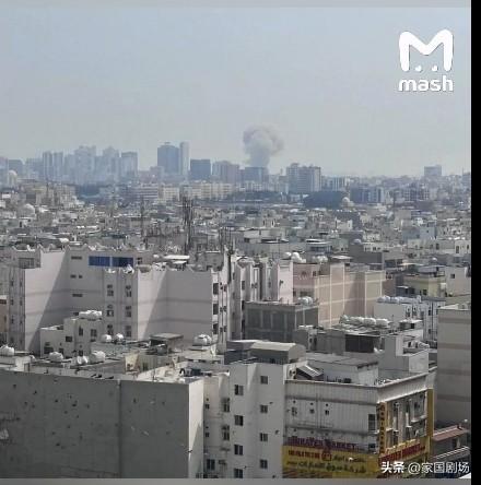 伊朗导弹击中卡塔尔美军基地。
      2月28日，据报道，伊朗导弹击中了位于