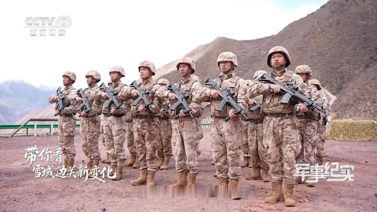 新疆武警部队的反恐演训，战士们手持191步枪，人人都有快瞄，人人都有小握把，而且