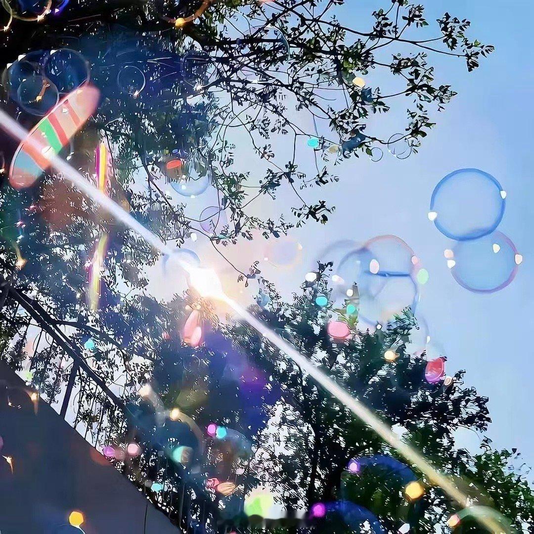 阳光信用[超话]  ☀️极好7️⃣6️⃣0️⃣懂得宽恕，懂得原谅，开心的是自己，