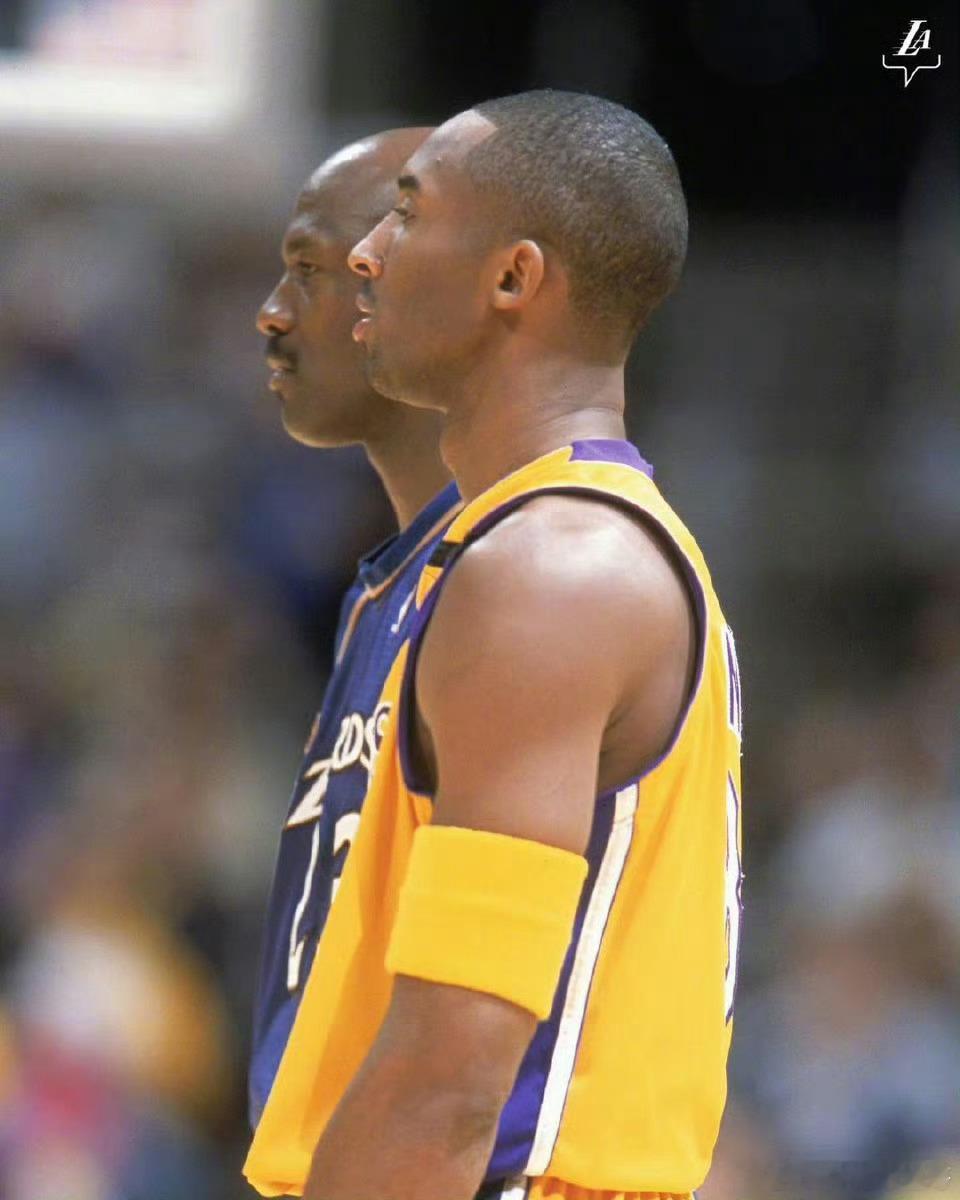 美媒发起的NBA历史上1vs1投票结果是：乔丹打败一众高手，成为单挑之王！第一组