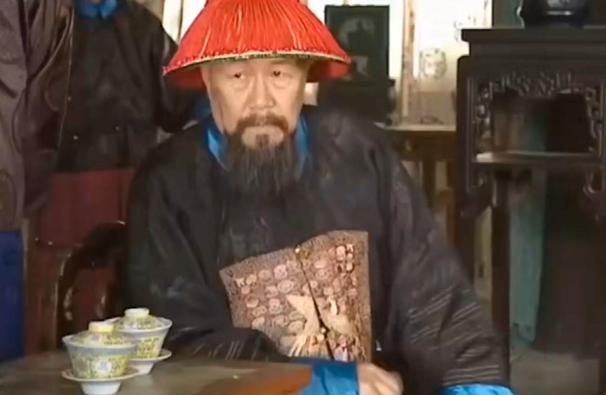 曾国藩一度想和左宗棠绝交，因为曾国藩为父丁忧之时，左宗棠一封信寄来，把他骂的狗血