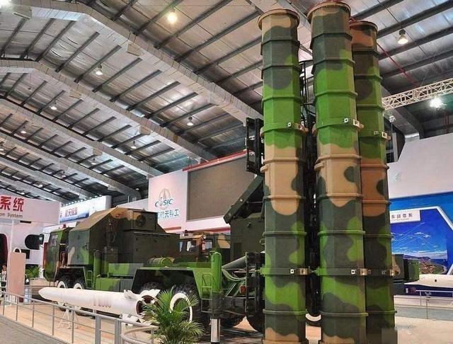 东部战区导弹全时竖起，很多人以为这是战术上的“泄密”，是等着挨炸的活靶子。错了！