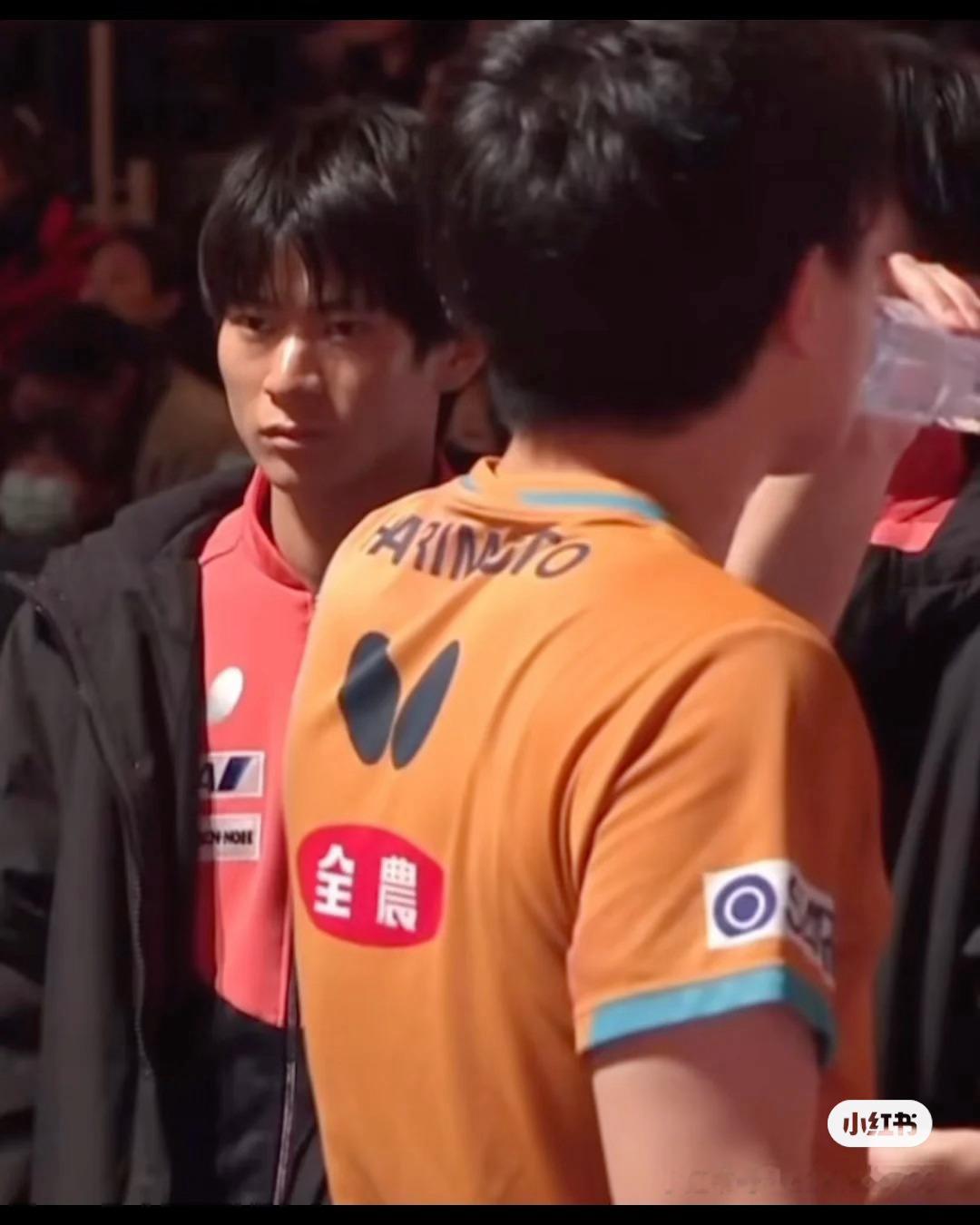 户上看上去想🔪他