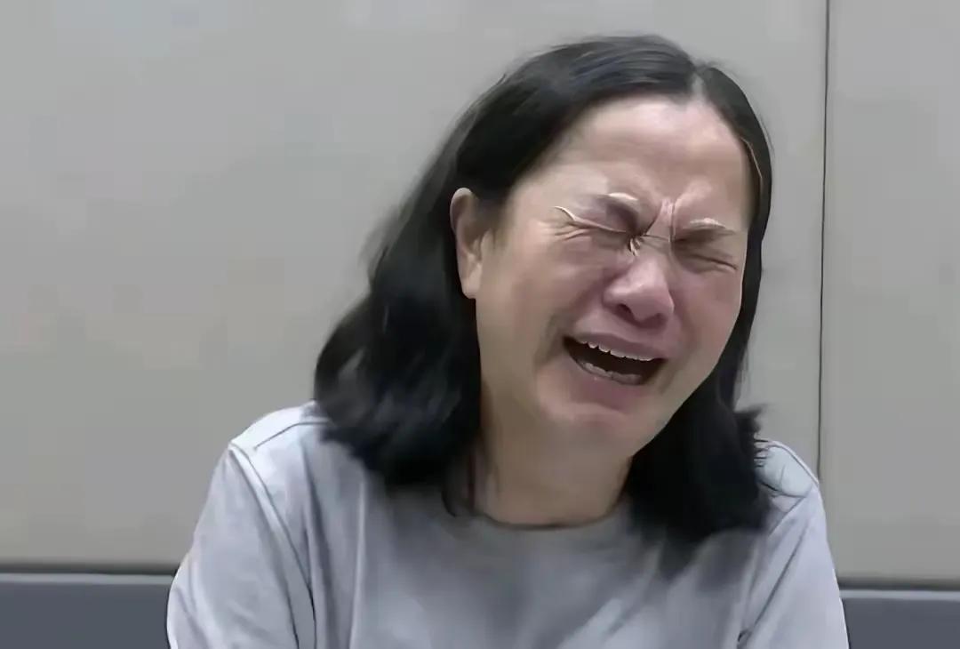 大家发现没有，贪官被抓之后。都哭，是真的哭，后悔肯定是真后悔。就是再给一次机会，