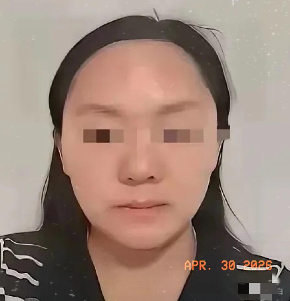 杨红娟，姚安一中思政教研组组长。4月24号发生张永辉老师坠楼事件，4月27号张永