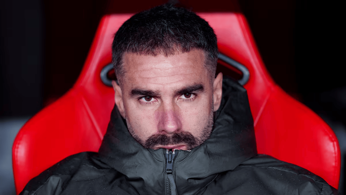 阿斯：卡瓦哈尔已伤愈却连续9场替补，续约与世界杯前景成疑