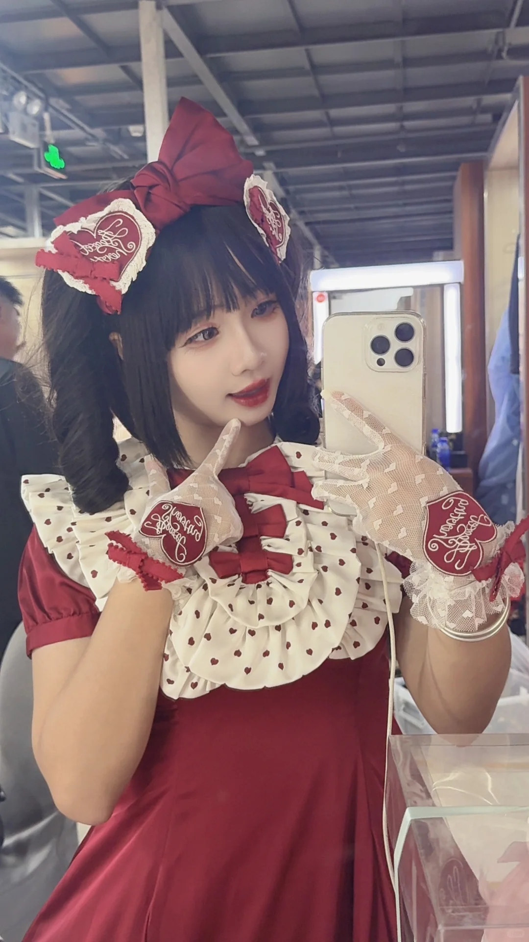 别人都在拍婚纱照