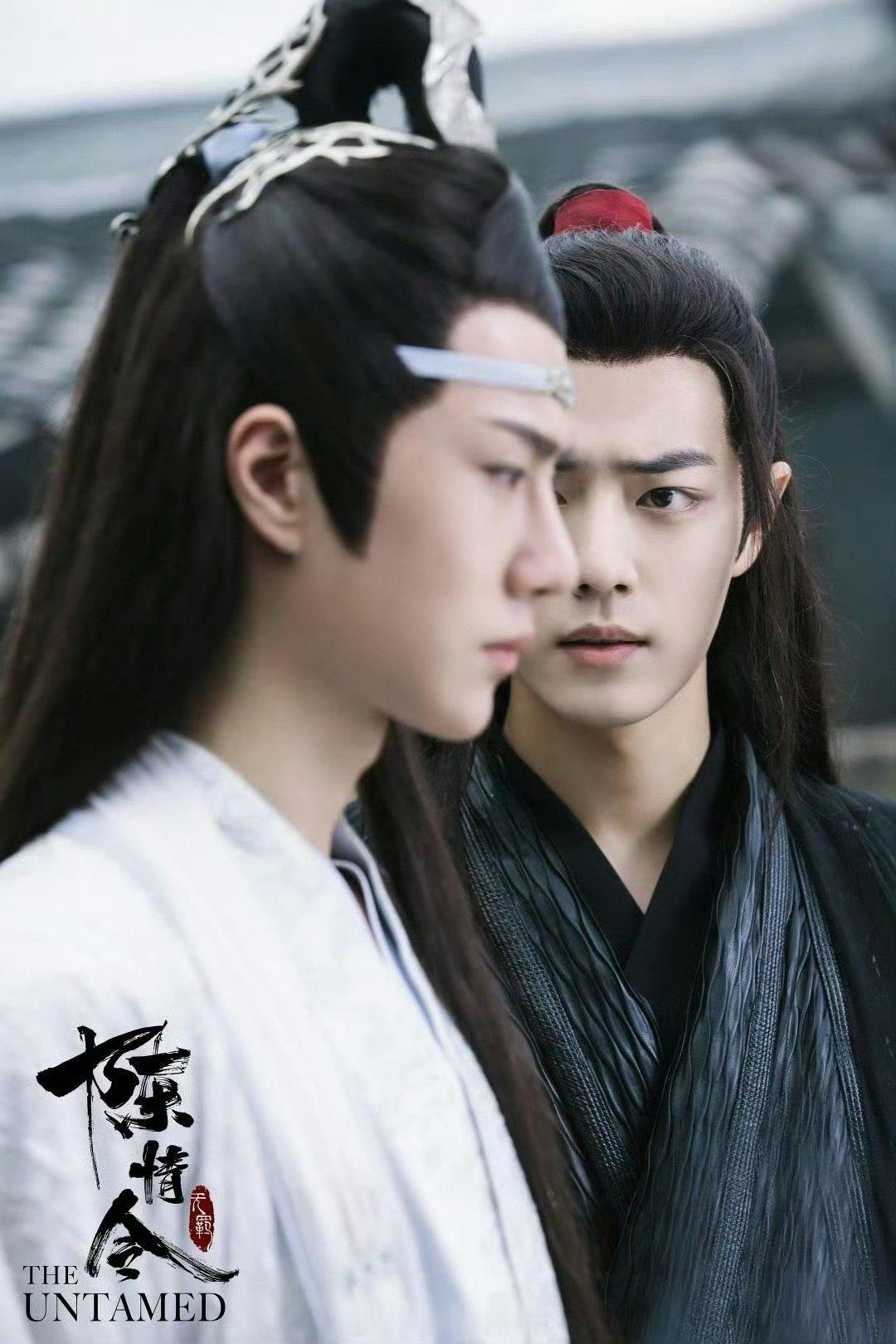 肖战、王一博主演的《陈情令》暑期风云榜数值破200万了，这也太牛了[good] 