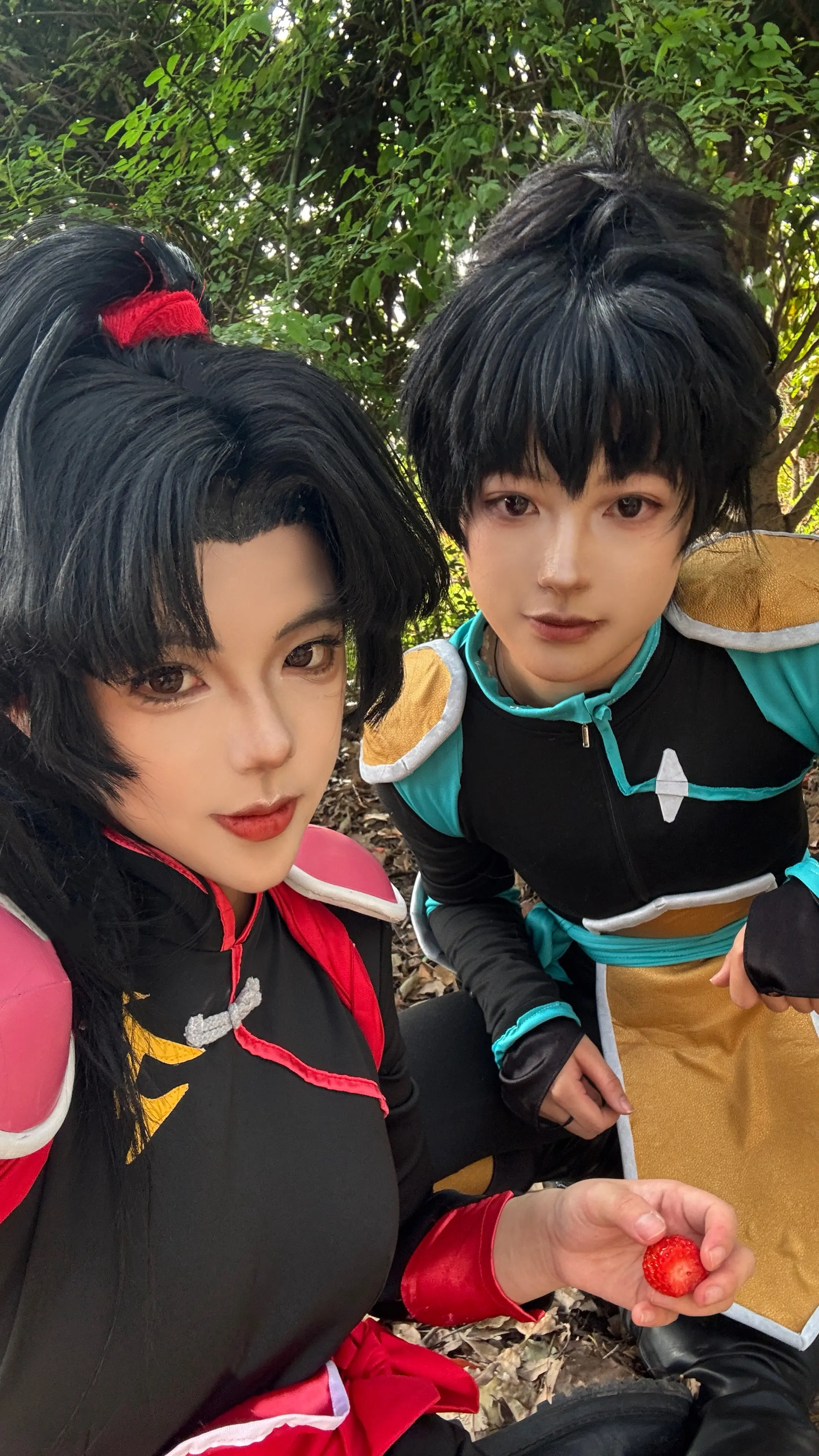 驱魔师姐弟。弟弟是79