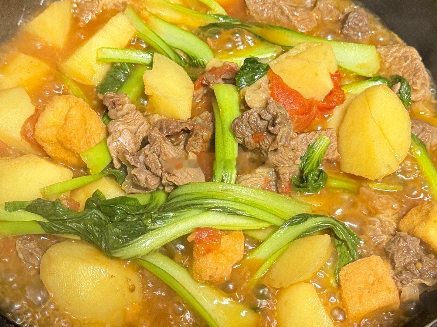 感觉来一碗泡面就是高配牛肉面了