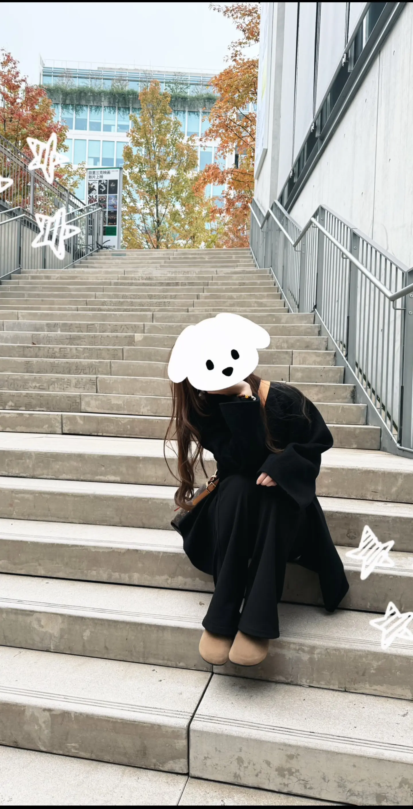 你为什么要哭呢 你那么真诚 那么有趣 不用垫脚也会有人弯腰爱你