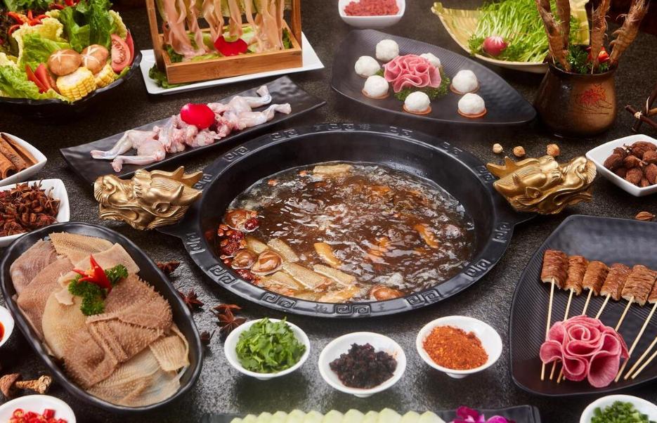 喜欢啤酒、烧烤和火锅？警惕，千万不要被咽炎“盯上”了！

入冬后，很多人都喜欢叫