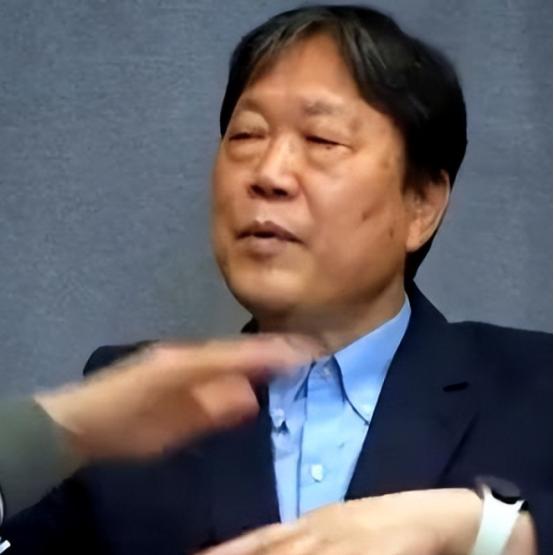 这个韩国专家太敢说了，他表示如果美国把所有军事力量都集结起来去攻打中国，就算是1