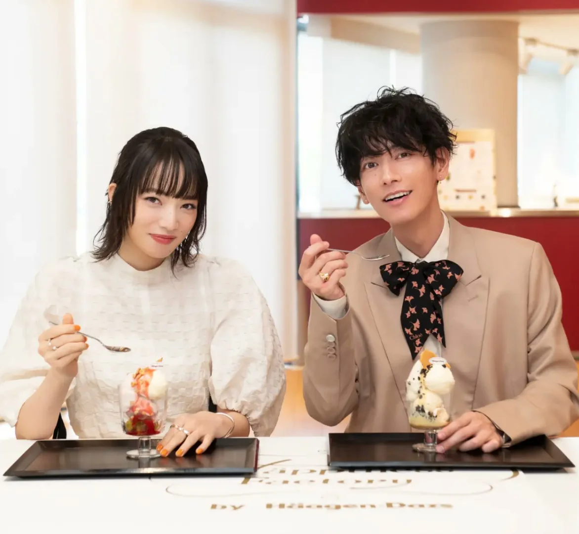 小松菜奈佐藤健