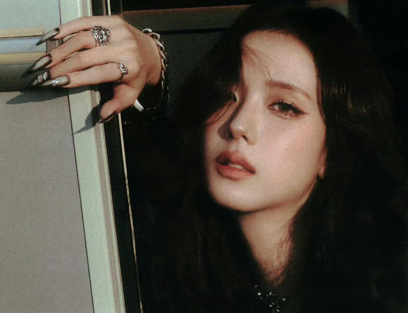 JISOO好伟大的一张脸金智秀