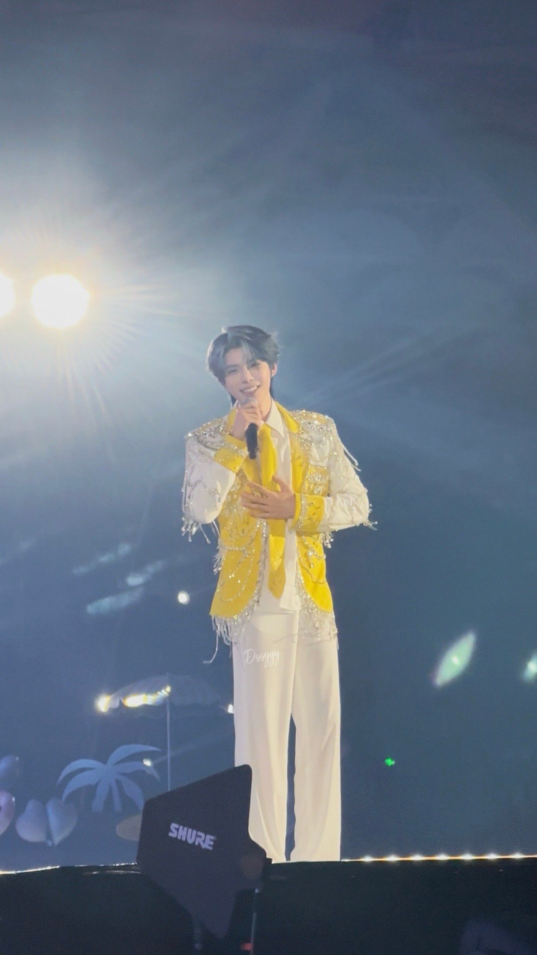 何秋亊  ✨夜空中最亮的星🌟💫 